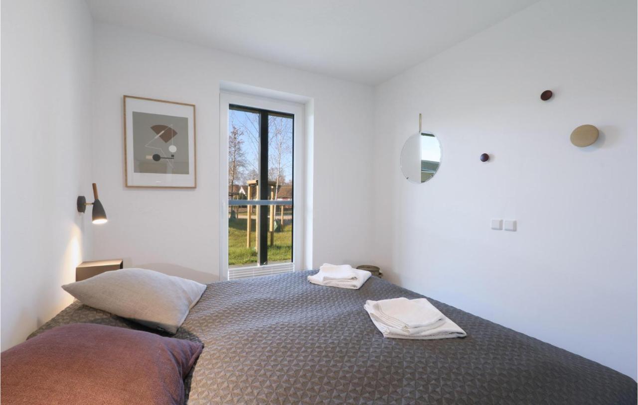 Beach Front Apartment In Lembruch-Duemmer See Экстерьер фото