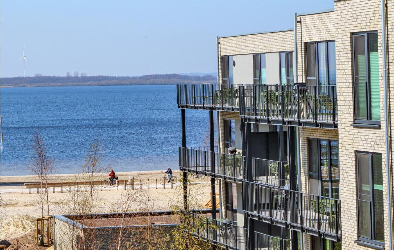 Beach Front Apartment In Lembruch-Duemmer See Экстерьер фото