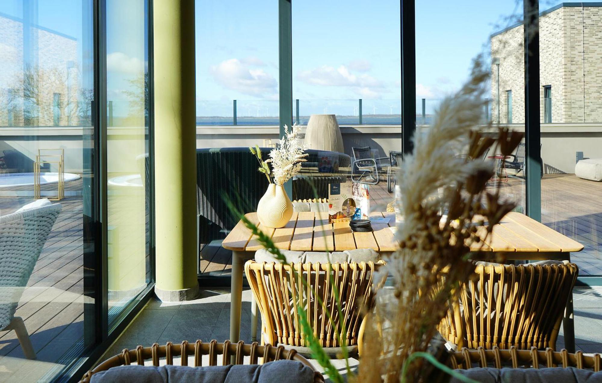Beach Front Apartment In Lembruch-Duemmer See Экстерьер фото